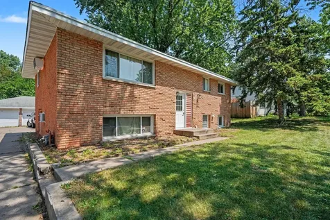 49 91st Lane NE Blaine MN 55434