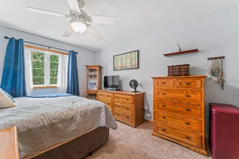 450 Lally Court Zumbrota MN 55992
