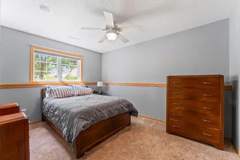 450 Lally Court Zumbrota MN 55992