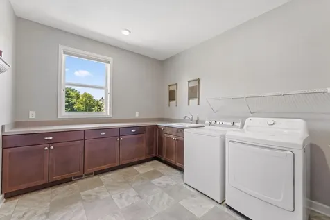 19335 Indora Trail Lakeville MN 55044