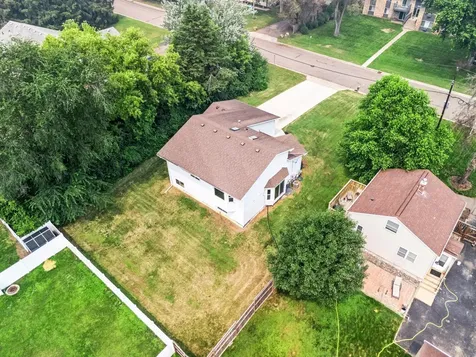 707 69th Avenue N Brooklyn Center MN 55430