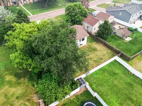 707 69th Avenue N Brooklyn Center MN 55430