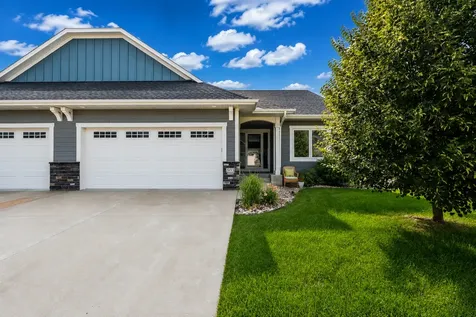 503 Autumn Avenue SE New Prague MN 56071