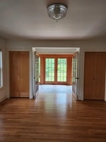 1434 Hythe Street Saint Paul MN 55108