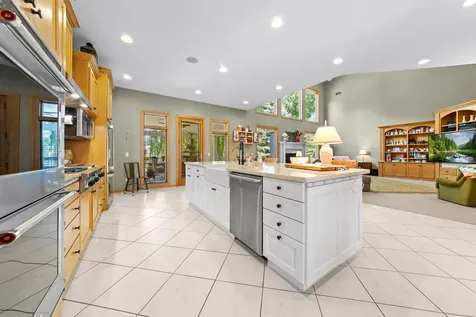 1261 Bibeau Road White Bear Lake MN 55110