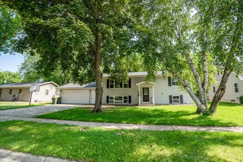 708 Olena Avenue SE Willmar MN 56201
