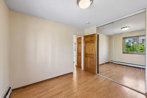 1800 Lasalle Avenue Minneapolis MN 55403