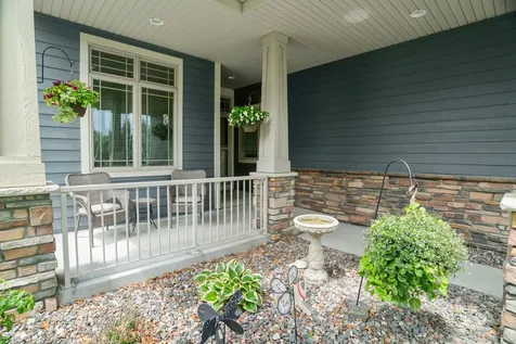 6720 99th Avenue N Brooklyn Park MN 55445