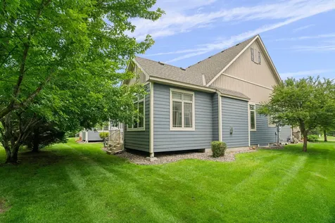 6720 99th Avenue N Brooklyn Park MN 55445