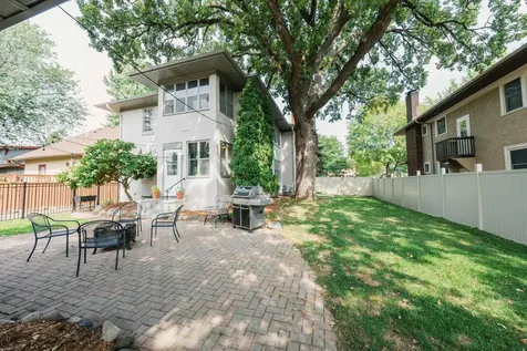 1866 Jefferson Avenue Saint Paul MN 55105