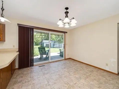 5890 Henry Street Maple Plain MN 55359