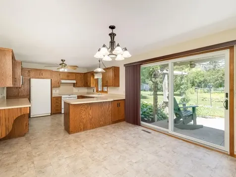5890 Henry Street Maple Plain MN 55359