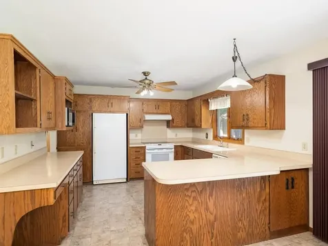 5890 Henry Street Maple Plain MN 55359