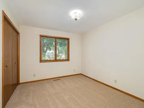 5890 Henry Street Maple Plain MN 55359