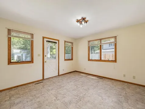 5890 Henry Street Maple Plain MN 55359