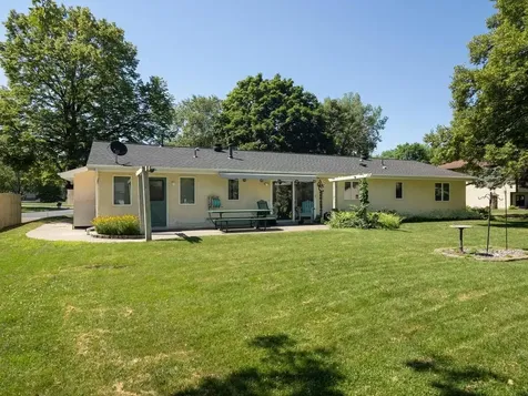 5890 Henry Street Maple Plain MN 55359