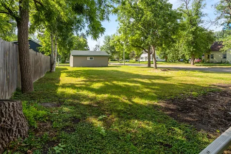 229 7th Avenue Enderlin ND 58027