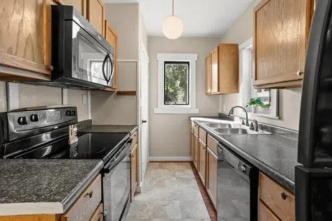 229 7th Avenue Enderlin ND 58027