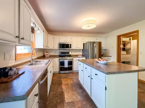 411 Waterview Lane NW Rochester MN 55901