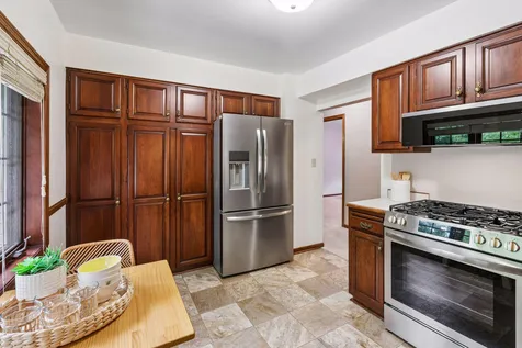 707 Hamline Avenue S Saint Paul MN 55116