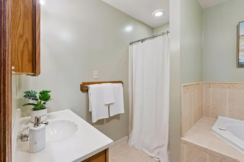 707 Hamline Avenue S Saint Paul MN 55116