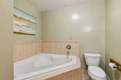 707 Hamline Avenue S Saint Paul MN 55116