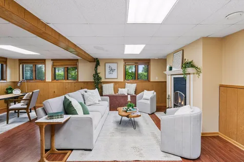 707 Hamline Avenue S Saint Paul MN 55116