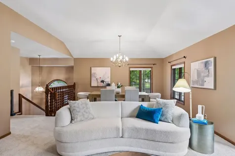 707 Hamline Avenue S Saint Paul MN 55116