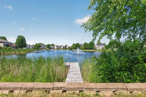 5608 105th Avenue N Brooklyn Park MN 55443