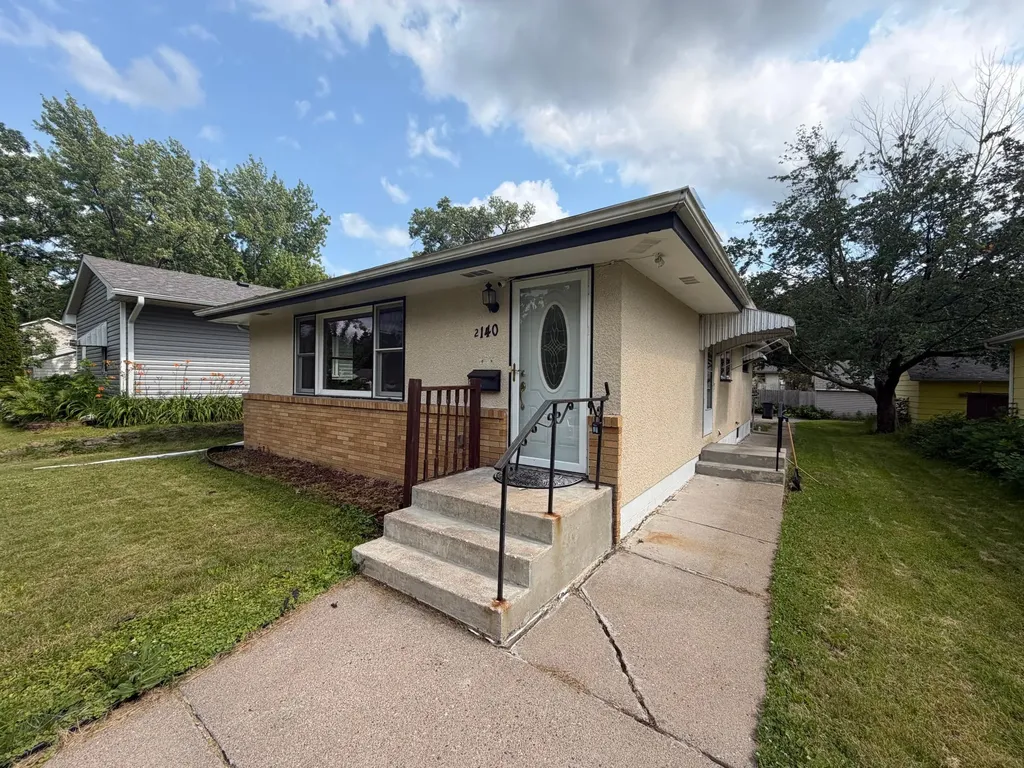 2140 Bush Avenue E Saint Paul MN 55119