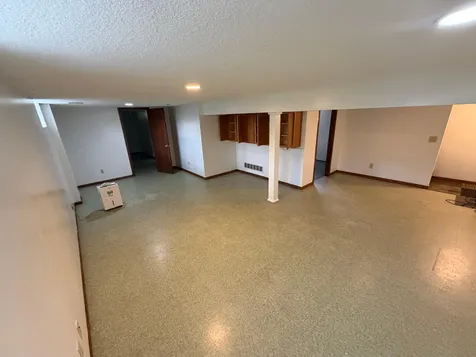 2140 Bush Avenue E Saint Paul MN 55119
