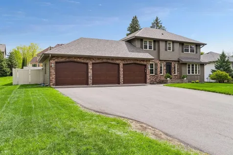 900 Nina Court Mendota Heights MN 55118
