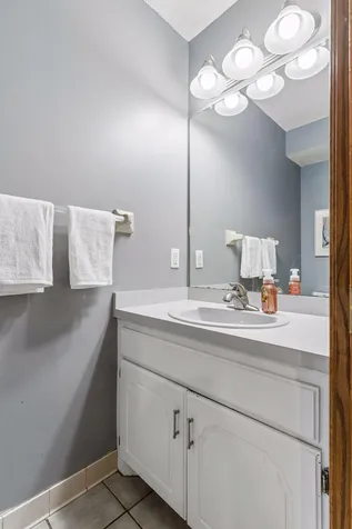 900 Nina Court Mendota Heights MN 55118