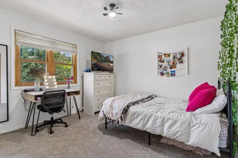 900 Nina Court Mendota Heights MN 55118