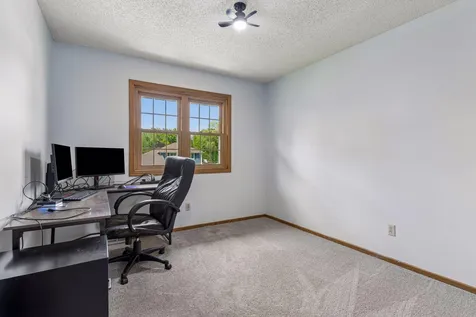 900 Nina Court Mendota Heights MN 55118