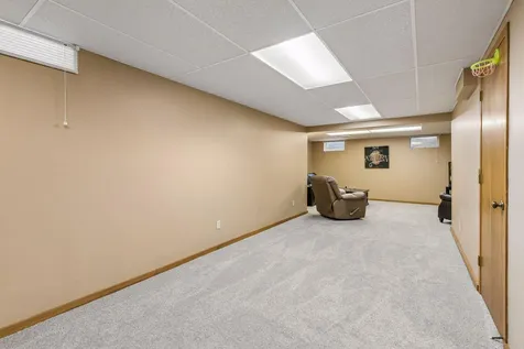 900 Nina Court Mendota Heights MN 55118