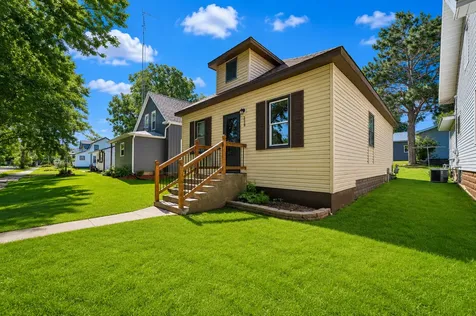 218 2nd Street NW Crosby MN 56441