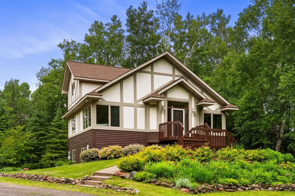 3517 Juten Drive Duluth MN 55803