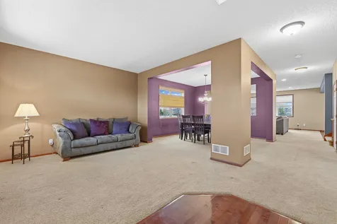 2061 Winterberry Lane Shakopee MN 55379