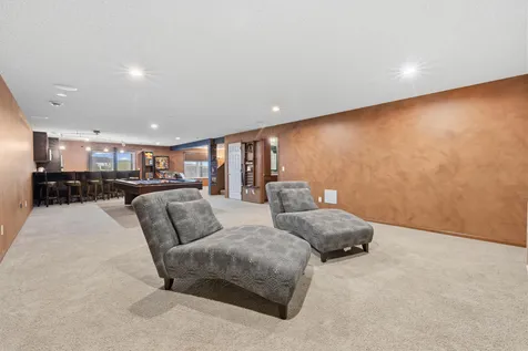 2061 Winterberry Lane Shakopee MN 55379