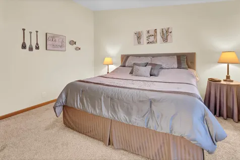 5042 White Gables Road Brainerd MN 56401