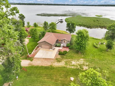 5042 White Gables Road Brainerd MN 56401
