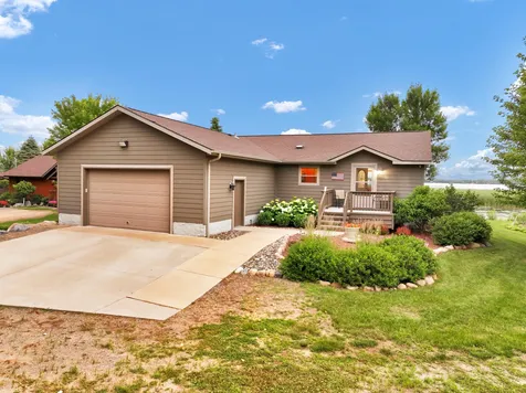 5042 White Gables Road Brainerd MN 56401