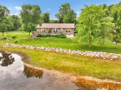5042 White Gables Road Brainerd MN 56401