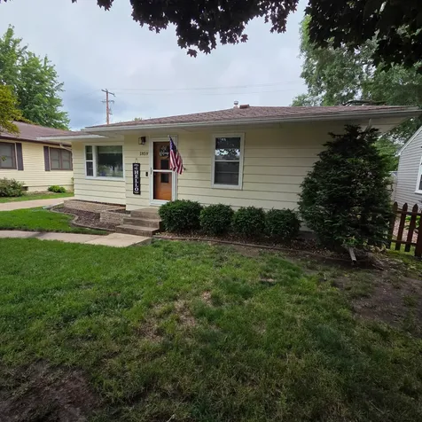 1859 W 4th Street Winona MN 55987