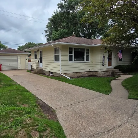 1859 W 4th Street Winona MN 55987