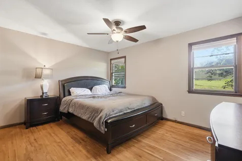 916 Whitney Drive Apple Valley MN 55124