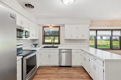 916 Whitney Drive Apple Valley MN 55124