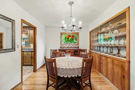 506 Elm Avenue SE Montgomery MN 56069