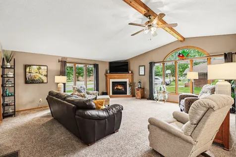 506 Elm Avenue SE Montgomery MN 56069